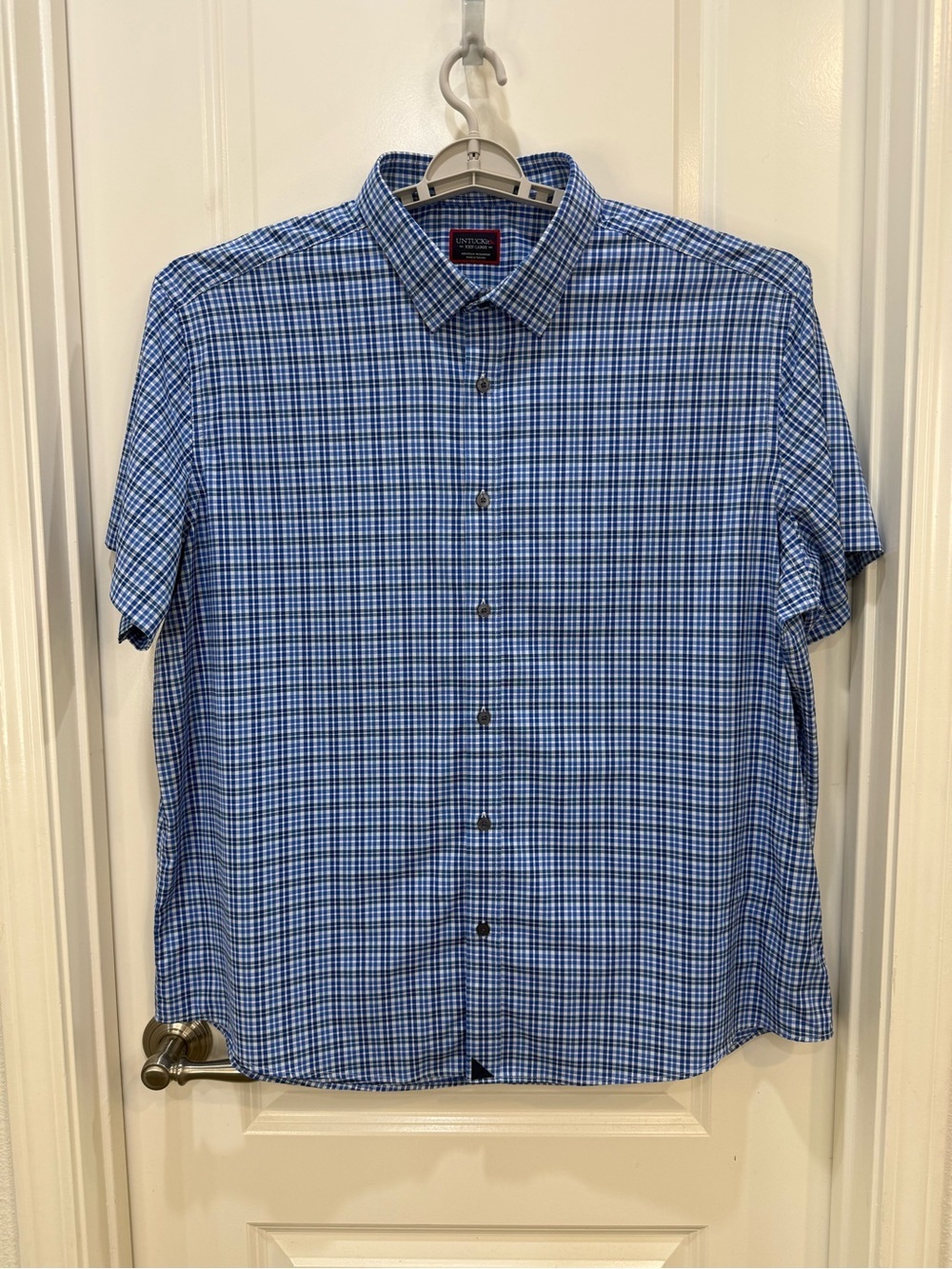 UNTUCKit Blue Checked Short Sleeve Button-Down Shirt